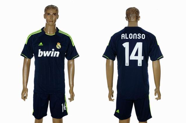 Real Madrid jerseys-029